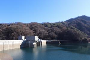ダム湖（あがつま湖）2