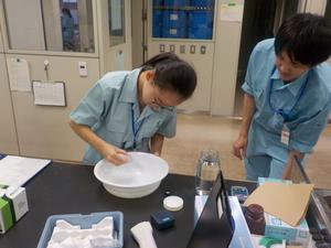 検査実験の様子