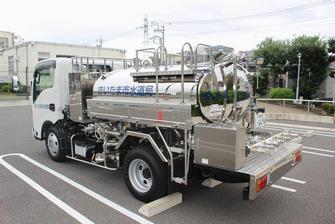 給水車2