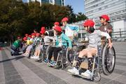 車椅子疑似体験のようす