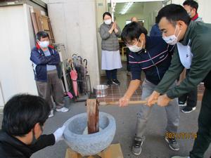 餅つき