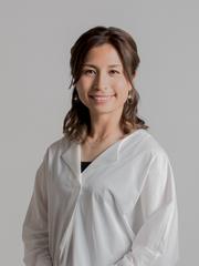 鮫島彩さん