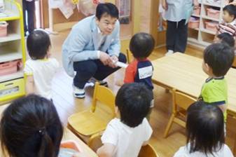 1日保育士・幼稚園教諭体験の様子