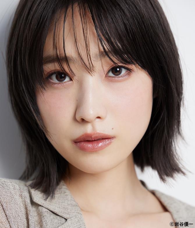 髙橋ひかる写真