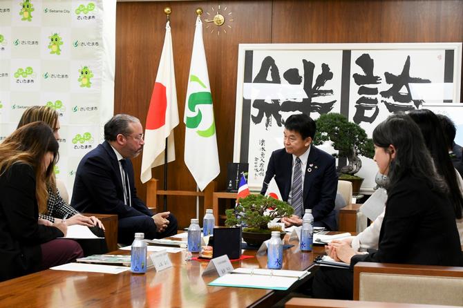 表敬訪問の様子