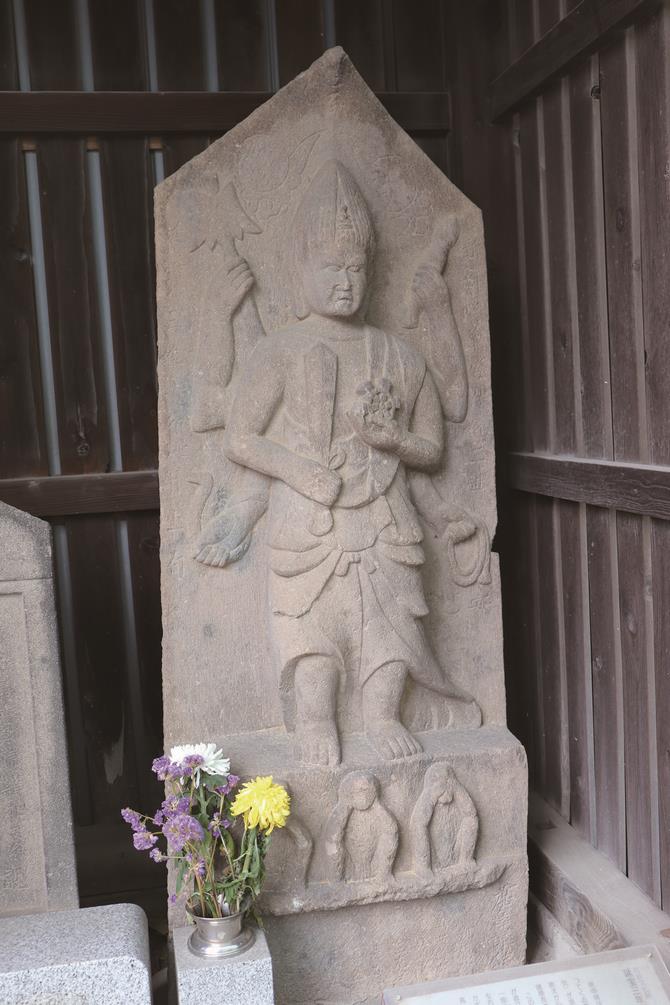 上落合地蔵堂の庚申塔