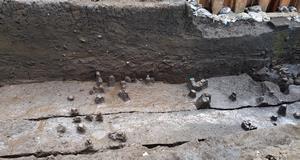 斜面中腹の堆積土