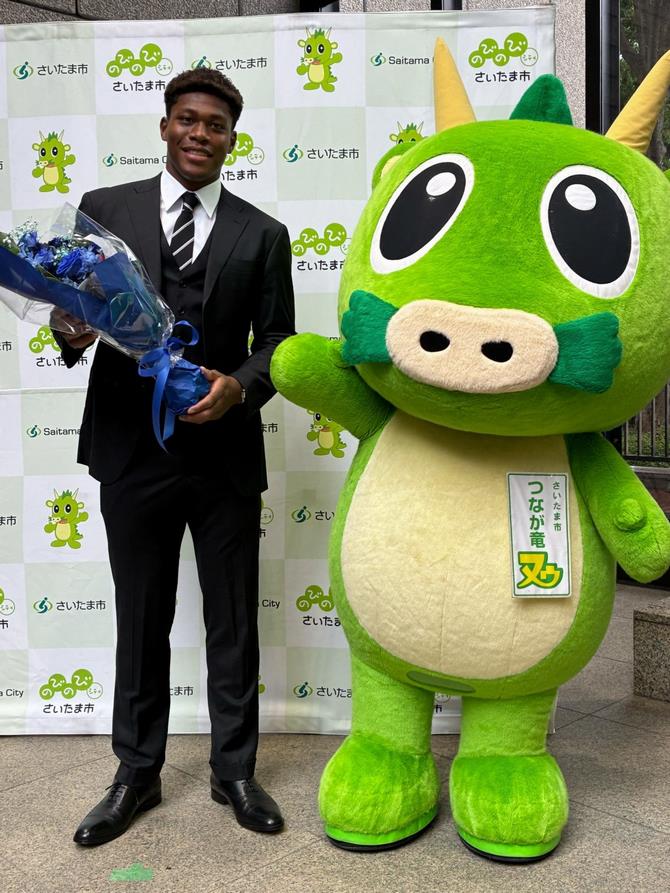 さいたま市／「FIFAワールドカップ2026」に出場した鈴木彩艶選手
