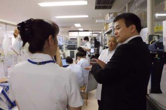 施設野菜農家浜野恒氏