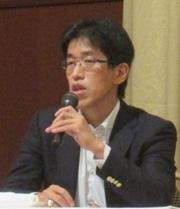岸　氏