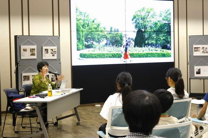 02児童文学作家による講演会