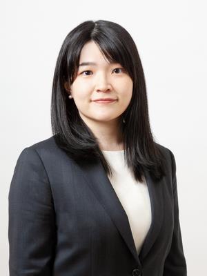玉井 仁和子 氏