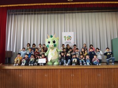 桜木小学校3年2組の皆さんの写真