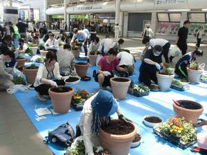 2406花の装飾会1