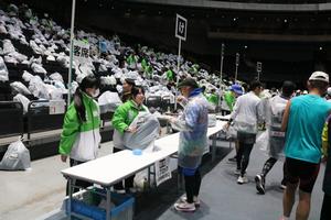 手荷物預かり・返却