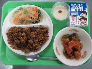 中華料理のシェフ給食
