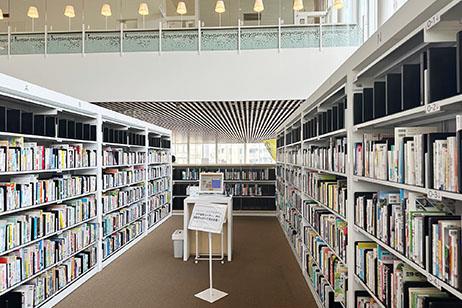 大宮図書館