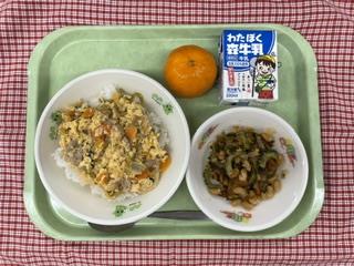 給食画像