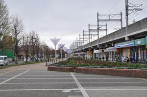 与野本町駅前公園1