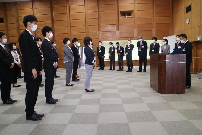 辞令交付