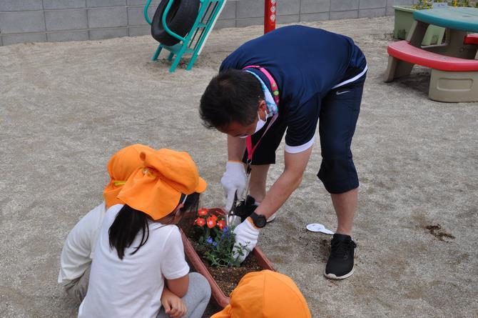 鈴谷東保育園