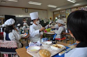 シェフ給食6