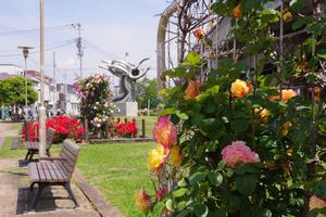 駅前公園10