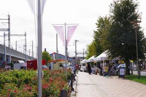 駅前アートフェスティバル1