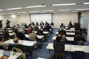 オープン委員会