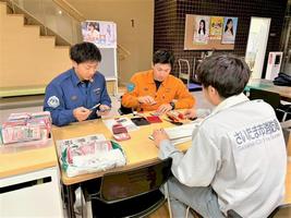 コースター作成の様子