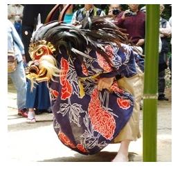 南部領辻の獅子舞