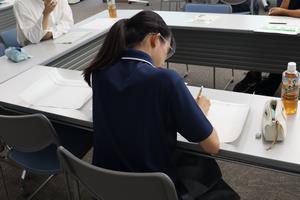 学生2.