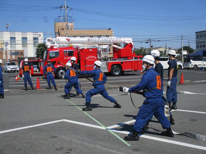 ポンプ車操法訓練