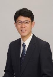 平井信之氏