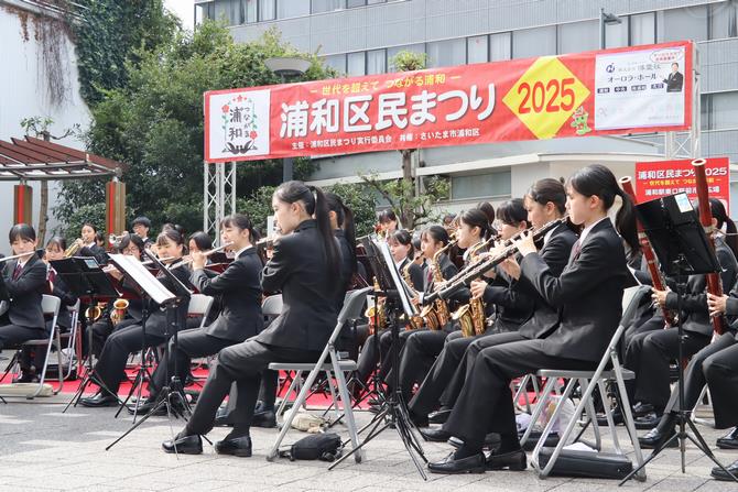 ekihigashi